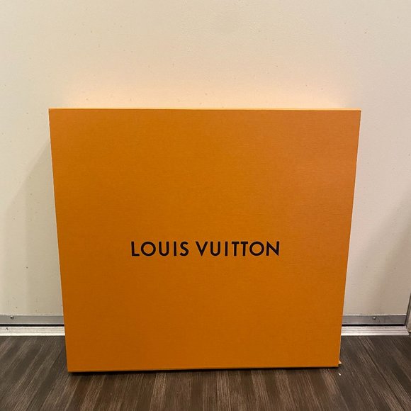 LOUIS VUITTON Monogram Macassar Christopher - Picture 10 of 11